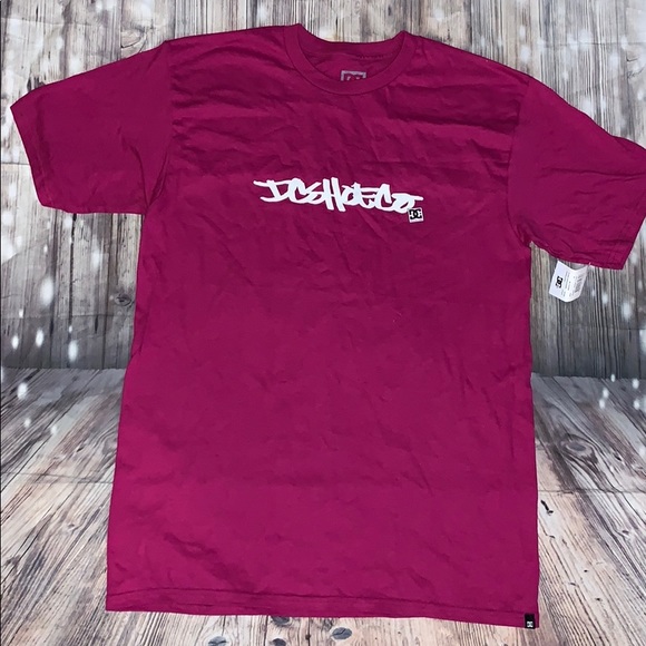 DC Other - Men’s DC Shoe T-shirt magenta DC Other - Men’s DC Shoe T-shirt magenta